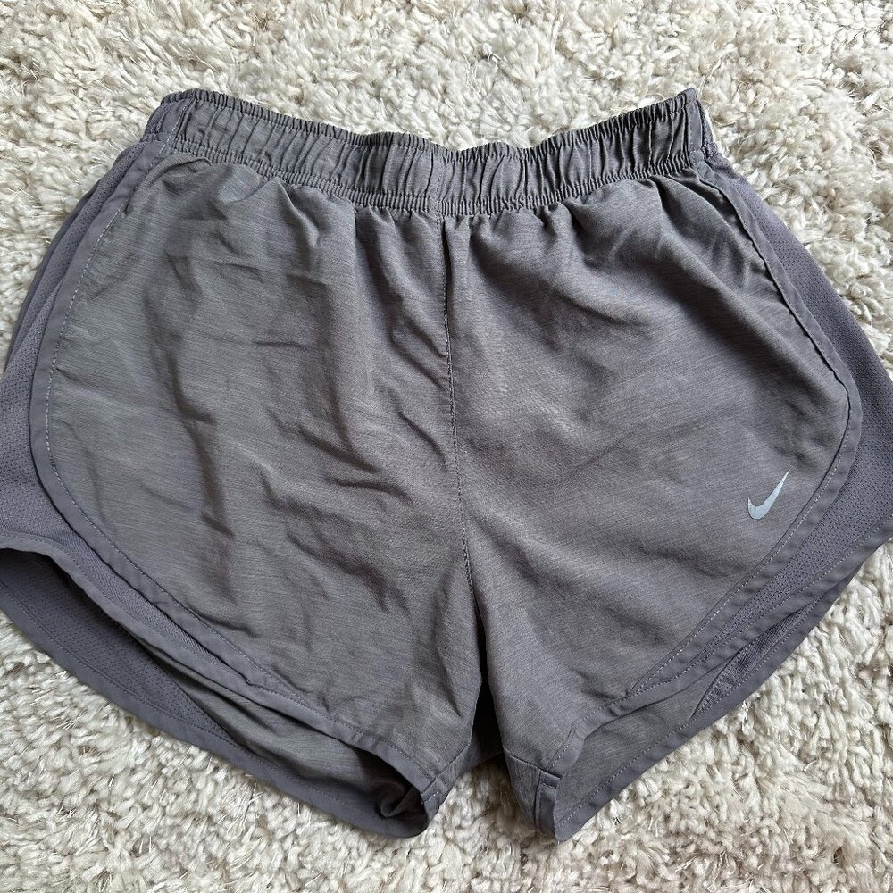 Nike Women's Lined Athletic Dri-Fit Shorts Gray
